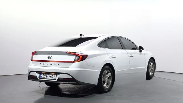 Hyundai Sonata 2022 2.0 LPG(rental car) Smart