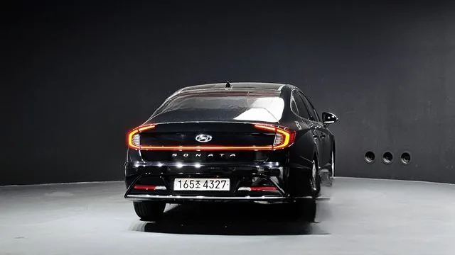 Hyundai Sonata 2023 2.0 Premium Plus