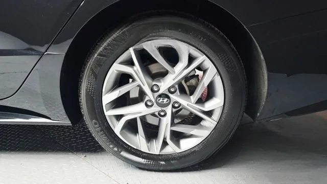 Hyundai Sonata 2023 2.0 Premium Plus