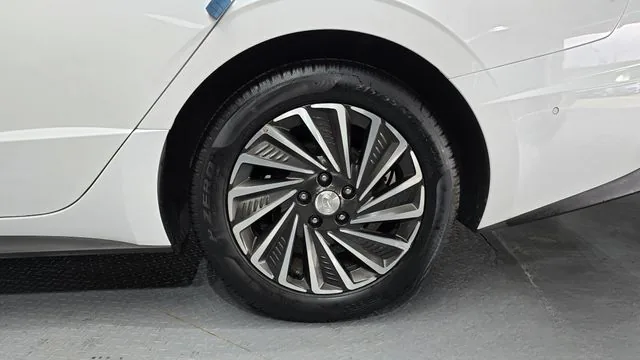 Hyundai Sonata 2022 Premium Plus