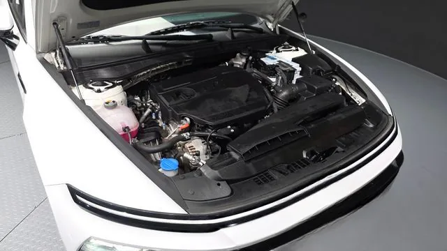 Hyundai Sonata 2024 2.0 LPG(Rent) Business 1