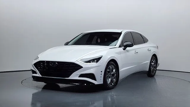 Hyundai Sonata 2022 2.0 Modern
