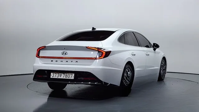 Hyundai Sonata 2022 2.0 Modern