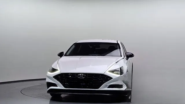 Hyundai Sonata 2022 2.0 Modern