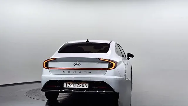 Hyundai Sonata 2022 2.0 Modern