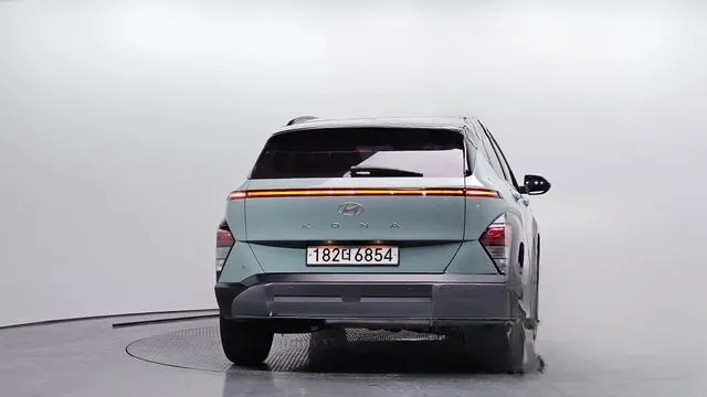 Hyundai Kona 2023 Premium