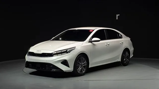Kia K3 2022 1.6 Noblesse