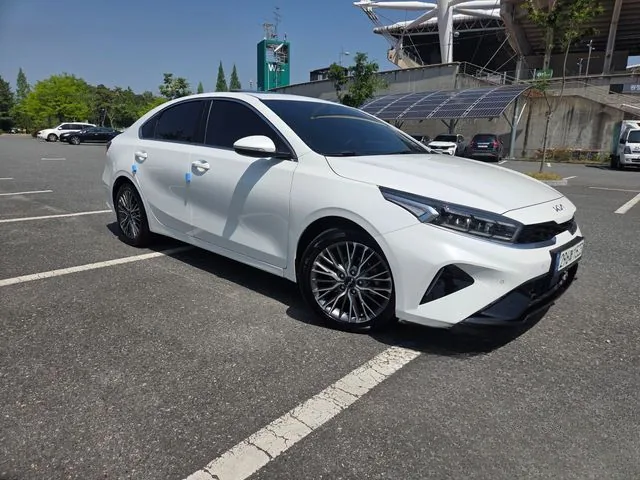 Kia K3 2022 1.6 signature