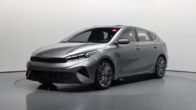Kia K3 2022 1.6 Turbo GT 5Door Signature