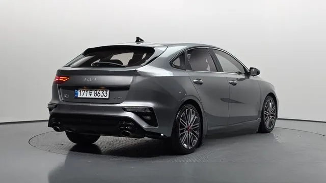 Kia K3 2022 1.6 Turbo GT 5Door Signature