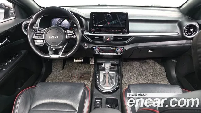 Kia K3 2022 1.6 Turbo GT 5Door Signature