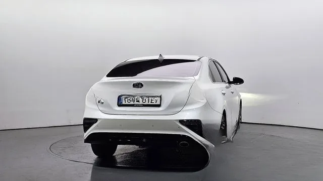 Kia K3 2021 Signature