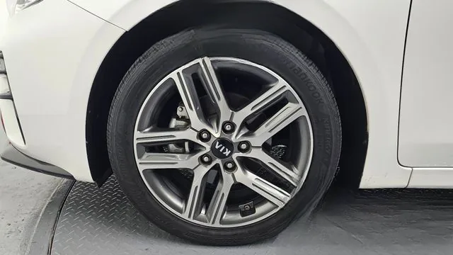 Kia K3 2021 Signature