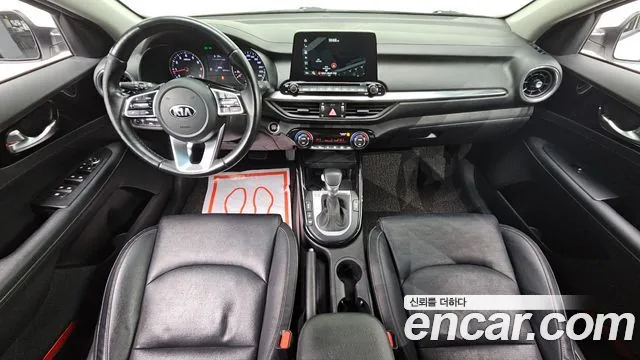 Kia K3 2021 Signature