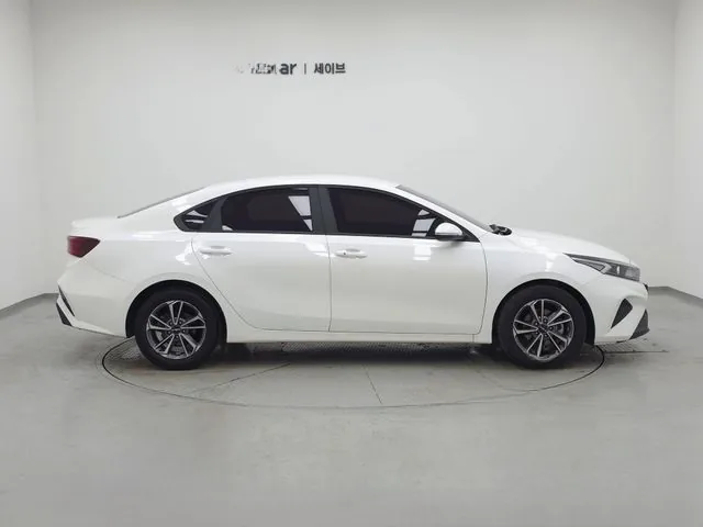 Kia K3 2022 1.6 Prestige