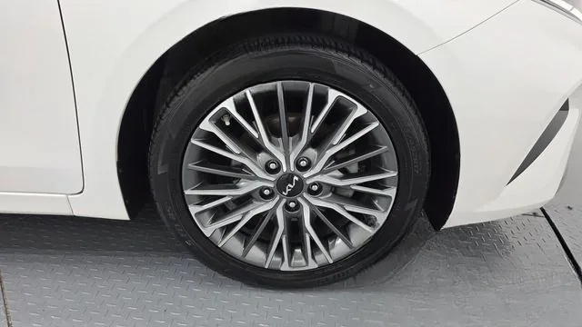 Kia K3 2022 1.6 Noblesse