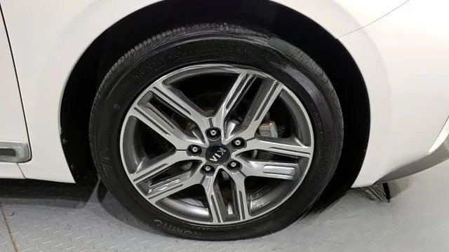 Kia K3 2021 Signature