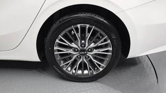 Kia K3 2022 1.6 Noblesse