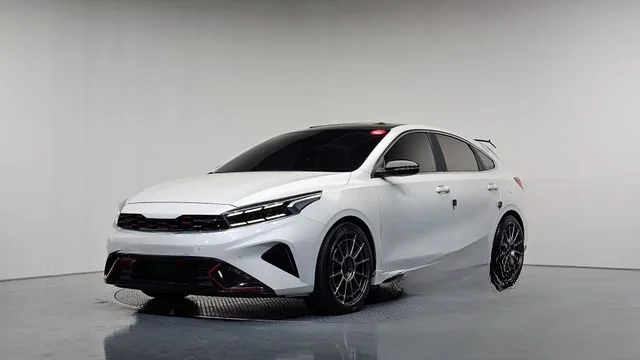 Kia K3 2022 1.6 Turbo GT 5Door Signature