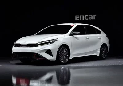 Kia K3 2023 1.6 Turbo GT 5Door Signature