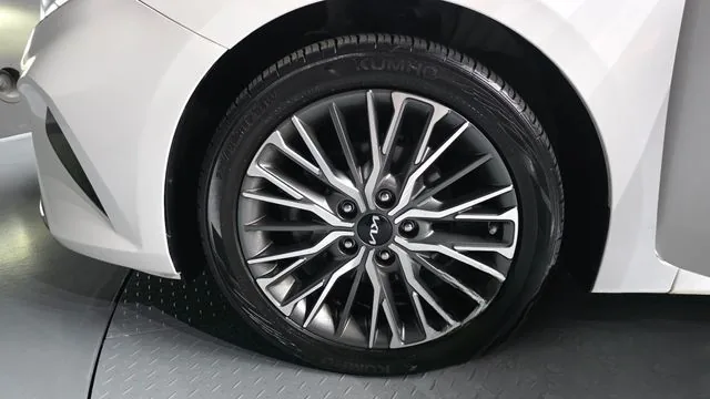 Kia K3 2022 1.6 signature