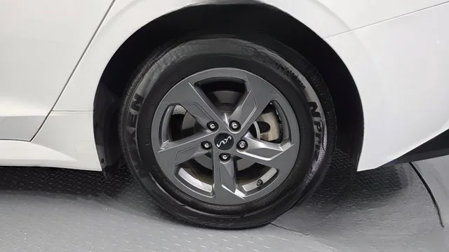 Kia K5 2023 2.0 LPI(Renter car) Strandard