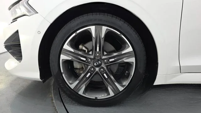 Kia K5 2021 2.0 Signature