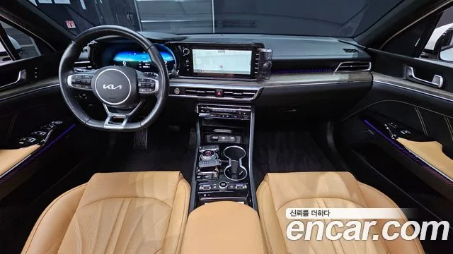 Kia K5 2023 1.6 Turbo Signature