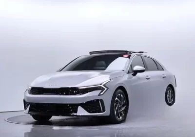 Kia K5 2024 Signature