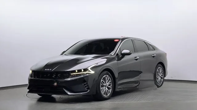 Kia K5 2022 Signature