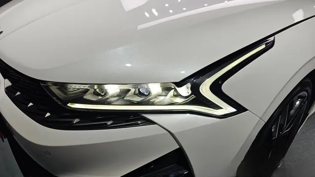 Kia K5 2023 1.6 Turbo Signature