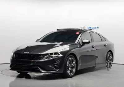 Kia K5 2023 Signature