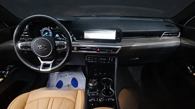 Kia K5 2021 Signature