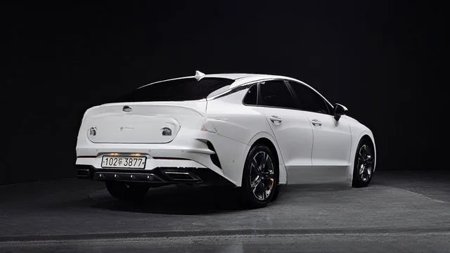 Kia K5 2021 Signature
