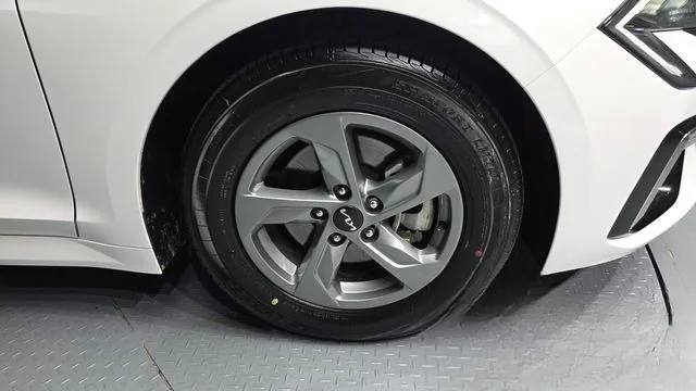 Kia K5 2024 2.0 LPi(Rent) Trendy