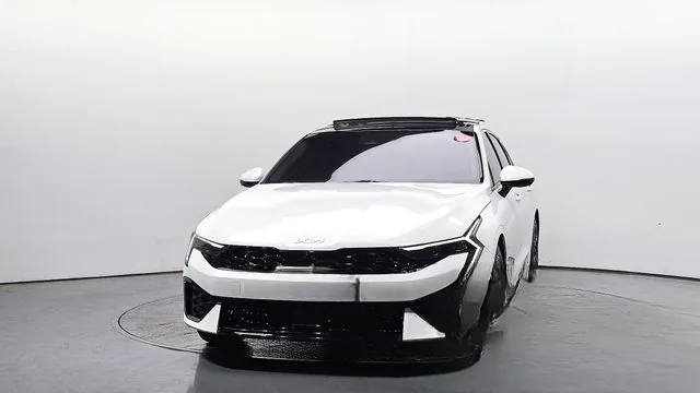 Kia K5 2024 2.0 LPi Signature