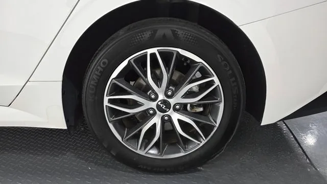 Kia K5 2023 2.0 Prestige