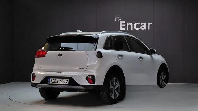 Kia Niro 2021 1.6 HEV Luxury
