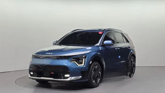 Kia Niro 2023 Earth