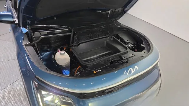 Kia Niro 2023 Earth
