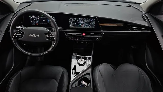 Kia Niro 2024 Air
