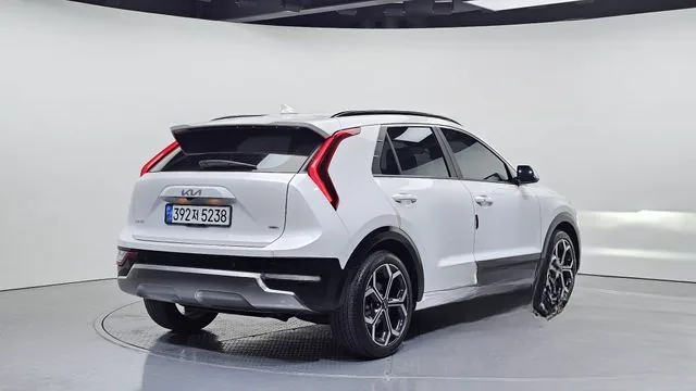 Kia Niro 2023 Signature