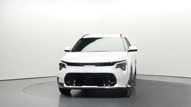 Kia Niro 2023 Earth