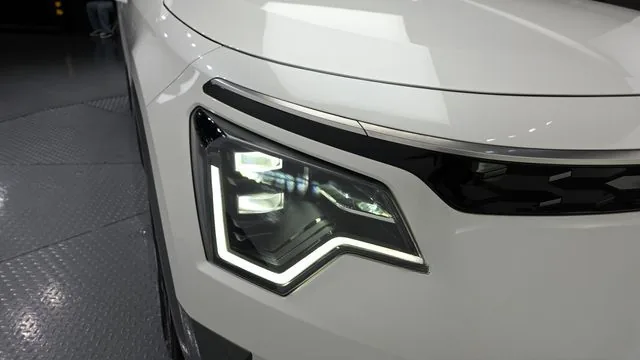 Kia Niro 2023 Earth