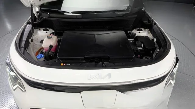Kia Niro 2023 Earth