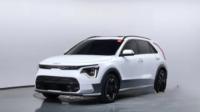 Kia Niro 2023 Earth