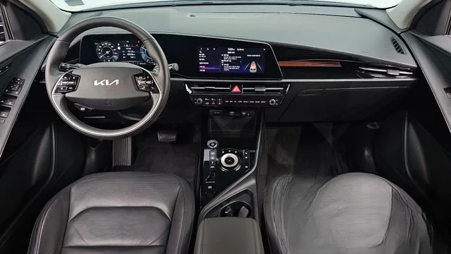 Kia Niro 2024 Air