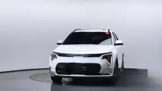 Kia Niro 2023 Earth