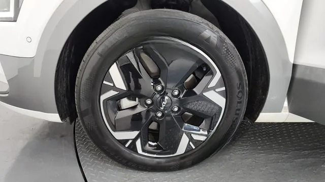 Kia Niro 2023 Earth