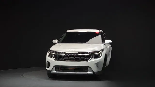 Kia Seltos 2024 Gasoline 1.6 Turbo 2WD Prestige